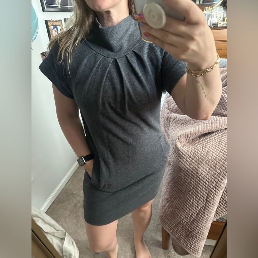 French connection turtleneck mini dress with pockets. Small.